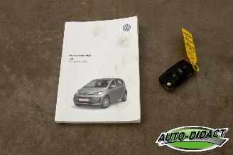 Volkswagen Up! 1.0 Airco picture 22
