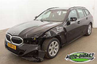 damaged passenger cars BMW 3-serie 318i Automaat Digi Dash Clima Navi 2023/3