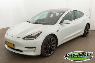 Damaged car Tesla Model 3 Performance AWD 75 kWh 2020/8