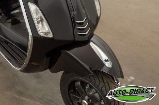 Vespa  Primavera 12.399 km picture 11