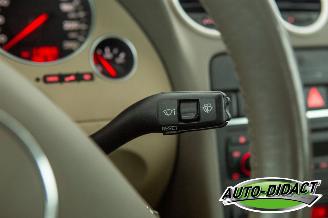 Audi A4 Cabriolet 2.4 V6 Automaat Clima picture 20