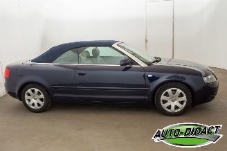 Audi A4 Cabriolet 2.4 V6 Automaat Clima picture 42