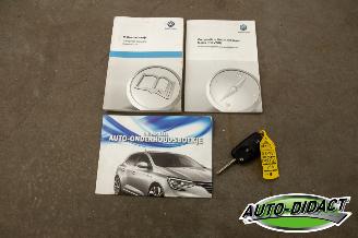 Volkswagen Transporter 2.0 TDI L2H1 Koelwagen Airco Navi picture 21