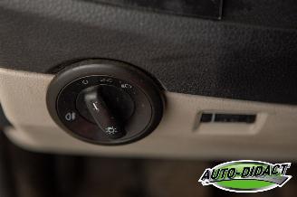 Volkswagen Transporter 2.0 TDI L2H1 Koelwagen Airco Navi picture 12