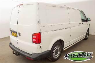 Volkswagen Transporter 2.0 TDI L2H1 Koelwagen Airco Navi picture 4