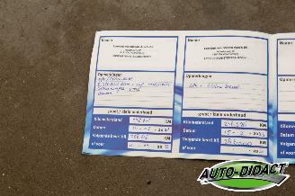 Volkswagen Transporter 2.0 TDI L2H1 Koelwagen Airco Navi picture 23