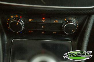 Mercedes A-klasse A160 Airco Navi picture 10