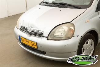 Toyota Yaris 1.3-16V Automaat VVT-i Sol picture 25