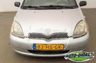 Toyota Yaris 1.3-16V Automaat VVT-i Sol picture 26