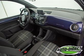 Volkswagen Up! 1.0 high up! 71.052 km Navi Airco BlueMotion picture 15