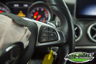 Mercedes Cla-klasse 180 Automaat Clima Navi Camera picture 14