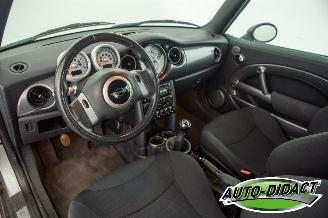 Mini Cabrio 1.6 One Airco picture 19