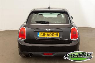 Mini Cooper 1.5 Airco Navi Business picture 36