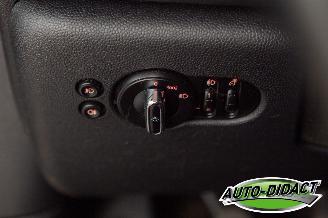Mini Cooper 1.5 Airco Navi Business picture 12