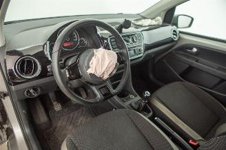 Volkswagen Up! 1.0 high up! 122.047 km Airco BlueMotion picture 18