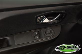 Renault Clio 1.2 picture 11