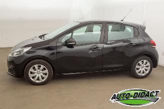 Peugeot 208 1.2 Automaat Airco Navi PureTech Active picture 32
