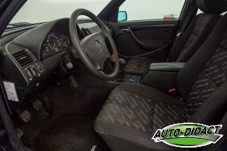 Mercedes C-klasse 180 Airco picture 17