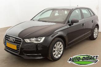Schadeauto Audi A3 1.2 TFSI Airco Navi Attraction 2016/4