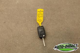 Volkswagen New-beetle 2.0 Cabriolet Highline Airco picture 21