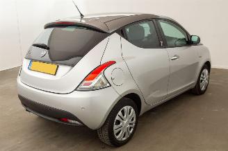 Lancia Ypsilon 0.9 TwinAir Automaat 127.914 km Airco Gold picture 4