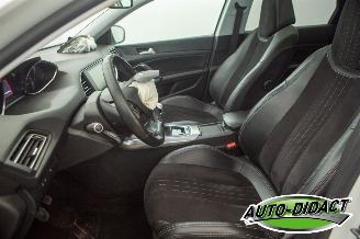 Peugeot 308 1.6 HDI Pano Clima Navi picture 24