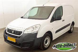 Schade bestelwagen Peugeot Partner 122 1.6 BlueHDi Airco 100 L1 XR S&S 2016/9