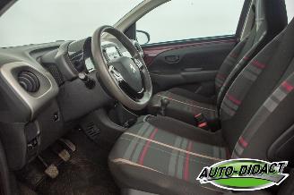 Peugeot 108 1.0 e-VTi  106.332 km Airco Active picture 23