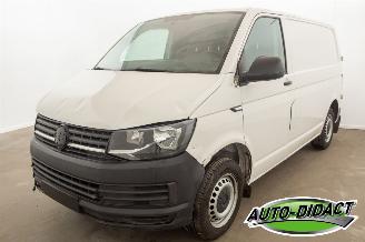 Schade bestelwagen Volkswagen Transporter 2.0 TDI 154.396 km Airco 2019/9