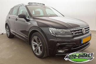 Volkswagen Tiguan 1.5 TSI Automaat Pano Camera Digi Dash Navi ACT Highline Business R picture 2