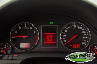 Audi A4 2.0 Clima picture 6