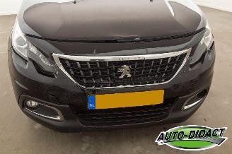 Peugeot 2008 1.2 PureTech 105.313 km Pano Airco Navi Blue Lion picture 29