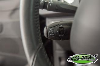 Peugeot 2008 1.2 PureTech 105.313 km Pano Airco Navi Blue Lion picture 19