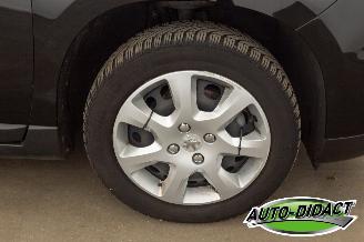 Peugeot 2008 1.2 PureTech 105.313 km Pano Airco Navi Blue Lion picture 32