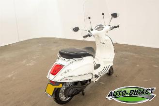 Vespa  Sprint 17.087 km picture 3