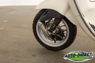 Vespa  Sprint 17.087 km picture 9