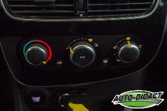 Renault Clio 1.5 dCi Airco Navi picture 8