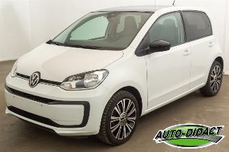 Schadeauto Volkswagen Up! 1.0 move up! 53.658 km Airco Camera 2022/5
