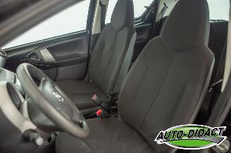 Toyota Aygo 1.0 VVT-i Airco Comfort picture 21