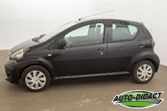 Toyota Aygo 1.0 VVT-i Airco Comfort picture 28