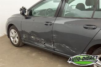 Volkswagen Golf 1.0 TSI 106.293 km Digi Dash Clima Navi Life Business picture 36