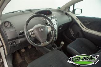Toyota Yaris 1.3 VVTi Airco picture 19