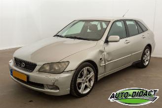  Lexus IS 300 Automaat SportCross Executive 2004/3