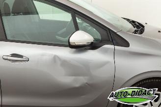 Peugeot 208 1.2 Airco 88.346 km picture 29