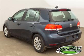 Volkswagen Golf 1.6 TDI BlueMotion Clima Navi picture 3