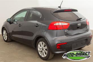 Kia Rio 1.2 51.876 km Clima Navi Camera picture 3