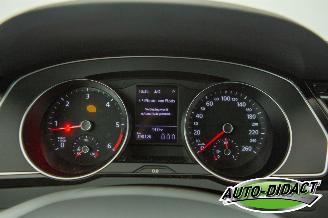 Volkswagen Passat 1.6 TDI Automaat Clima Navi Comfortline Business picture 6
