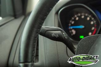 Ford Focus 1.0 EcoBoost Airco Navi Koppakking vervangen Edition picture 16