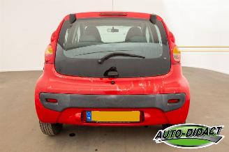 Peugeot 107 1.0-12V XS picture 35