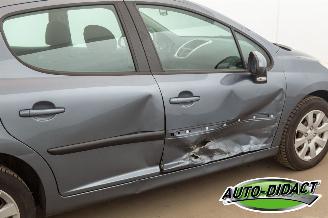 Peugeot 207 1.4-16V Airco Color-line picture 26